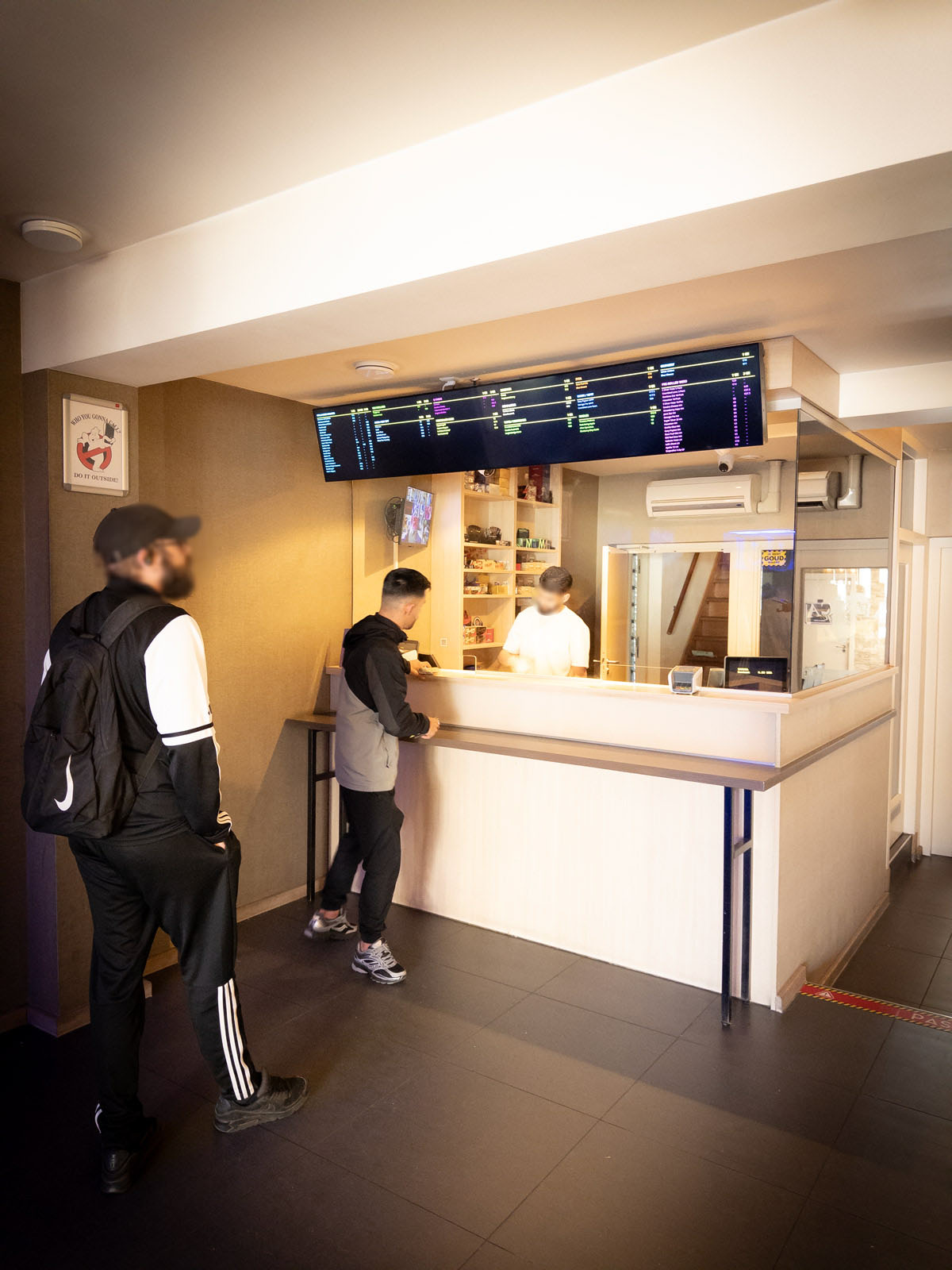 Digitale menuborden en infotouch voor Coffeeshop Africa Tilburg